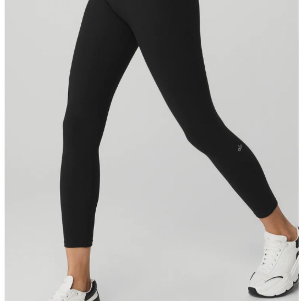 NWT ALO RIBBED HIGH-WAIST 7/8 BLISSFUL LEGGING Size Medium